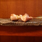 鶏一途 - 焼鳥_雌のもも肉