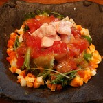 鶏一途 - 蒸し鶏とトマトのサラダ