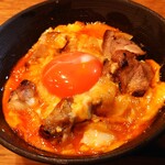 鶏一途 - 親子丼(漬物付き)