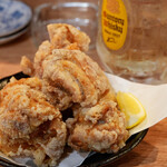海鮮炉端 釧路っ子 - カラッと美味しそうな釧路ザンギ。