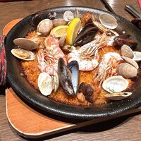 リザラン 新橋店 - 海鮮、鶏肉のミックスパエリア美味しかったです♪