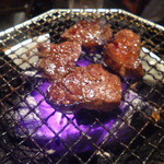 山源 -  ハラミ焼き（青白い炎）
