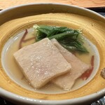 割鮮 入たに - 鯨さえずりと水菜のおでん