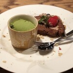 Bistro TATSU - デザート2種盛り　たっぷりの量で大満足！