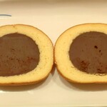 平安堂梅坪 - ぷよぷよまんじゅうチョコをハーフカット② (2024.12月)