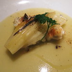 ドゥ エピセ - ランチコースの三浦白菜のピュレ　鯛のグリル