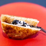 プレゼンテ スギ - 2024.12 鰯の胡麻漬け パニーニョ トマトとハーブのソース クルックフィールズ水牛ミルクのヨーグルト