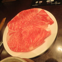 しゃぶしゃぶ・日本料理 木曽路 銀座５丁目店 - 和牛霜降り肉