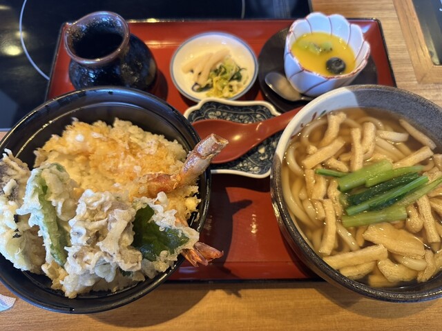 閉店】美々卯 箕面店 （みみう） - 牧落/うどんすき | 食べログ