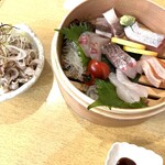 串揚げ角打ち しらすくじら - 