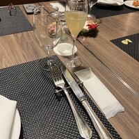 ポム・ダダン - 