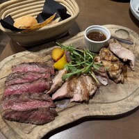 The Kitchen Salvatore Cuomo GINZA - 日替わりお肉の炭火焼き三種