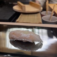 奥 - 