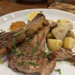 Ponte - 羊のローストとポテト、里芋、玉ねぎのジャム添え