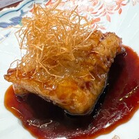 Ji-Cube - キンキの揚げ物。甘めの醤油タレです