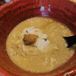 酒粕うどん たぐち - おうどんを戴いた後、ご飯と梅干しも投入✨️