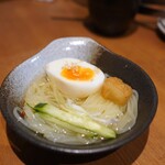 炭火焼肉ホルモンさわいし - 2杯目も美味い