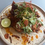 鶏の唐揚げ　トムヤムスパイス