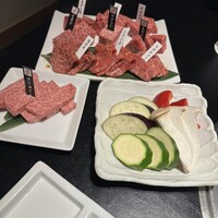 焼肉専科 肉の切り方 日本橋本店 - 