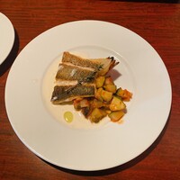 フランス家庭料理  グランダミ - 確かこの日のお魚は鯛だったような、