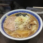 中華そば べんてん - 塩ラーメン中　1,050円（並と同料金）