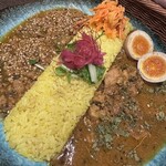 スパイシーカリーハウス半月 - 