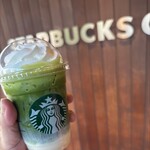 スターバックスコーヒー - ドリンク写真:■ Tallアイス抹茶クラシックグリーンティーラテ+ホイップクリーム追加(多め)¥0