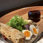 ブルーボトルコーヒー 福岡天神カフェ - 