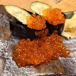 せんざん - いくらこぼれ寿司