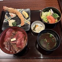 赤坂 津つ井 総本店 - 