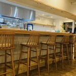 6eme Kobe - カウンター席✨