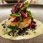 6eme Kobe - サーモンコンフィ黒米のリゾット添え✨