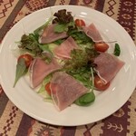 暖蘭 - 生ハムのサラダ