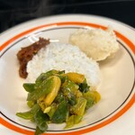 カレー魂 デストロイヤー - 