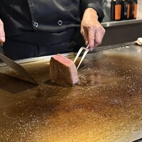 大阪鉄板焼き 神戸牛 TATARA - 黒毛和牛50g ＋ 神戸牛50g