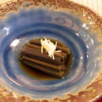 鶴の湯温泉 - わらびの醤油漬。中のとろとろ感、これは都会では味わえないご馳走！