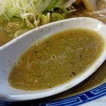 煮干中華 あさり -  『肉煮干しそば』　\870円　+　『ごはん』　\100円