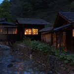 鶴の湯温泉 - 夜の帳が下り切らぬうちに、露天へともう一度