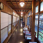 鶴の湯温泉 - 古くても清掃が行き届いており、館内は清潔そのもの