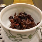 トゥ・ラ・ジョア イズム - 