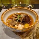 トゥ・ラ・ジョア イズム - 