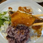 キッチン ブルー グローブ - 大きな南瓜を乗せて