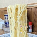 松食堂 - 美味しい中太麺