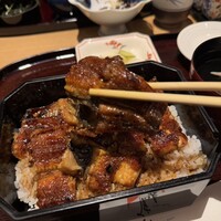 ひつまぶし名古屋備長 大名古屋ビルヂング店 - 上うな重（8切）　（肝吸・漬物付）