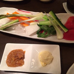 和風ダイニングきらり - 色々野菜のアラカルト 味噌、マヨ
      本当に新鮮さを感じます