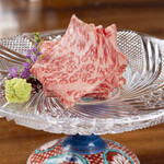 生肉専門店 焼肉 金次郎 - 神戸牛の刺身