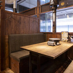 生肉専門店 焼肉 金次郎 - 6名席