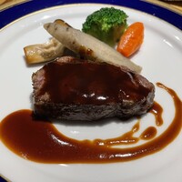 万平ホテル メインダイニングルーム - 