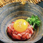 生肉専門店 焼肉 金次郎 - 霜降りユッケ