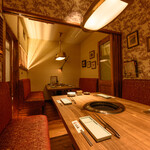生肉専門店 焼肉 金次郎 - 8名個室